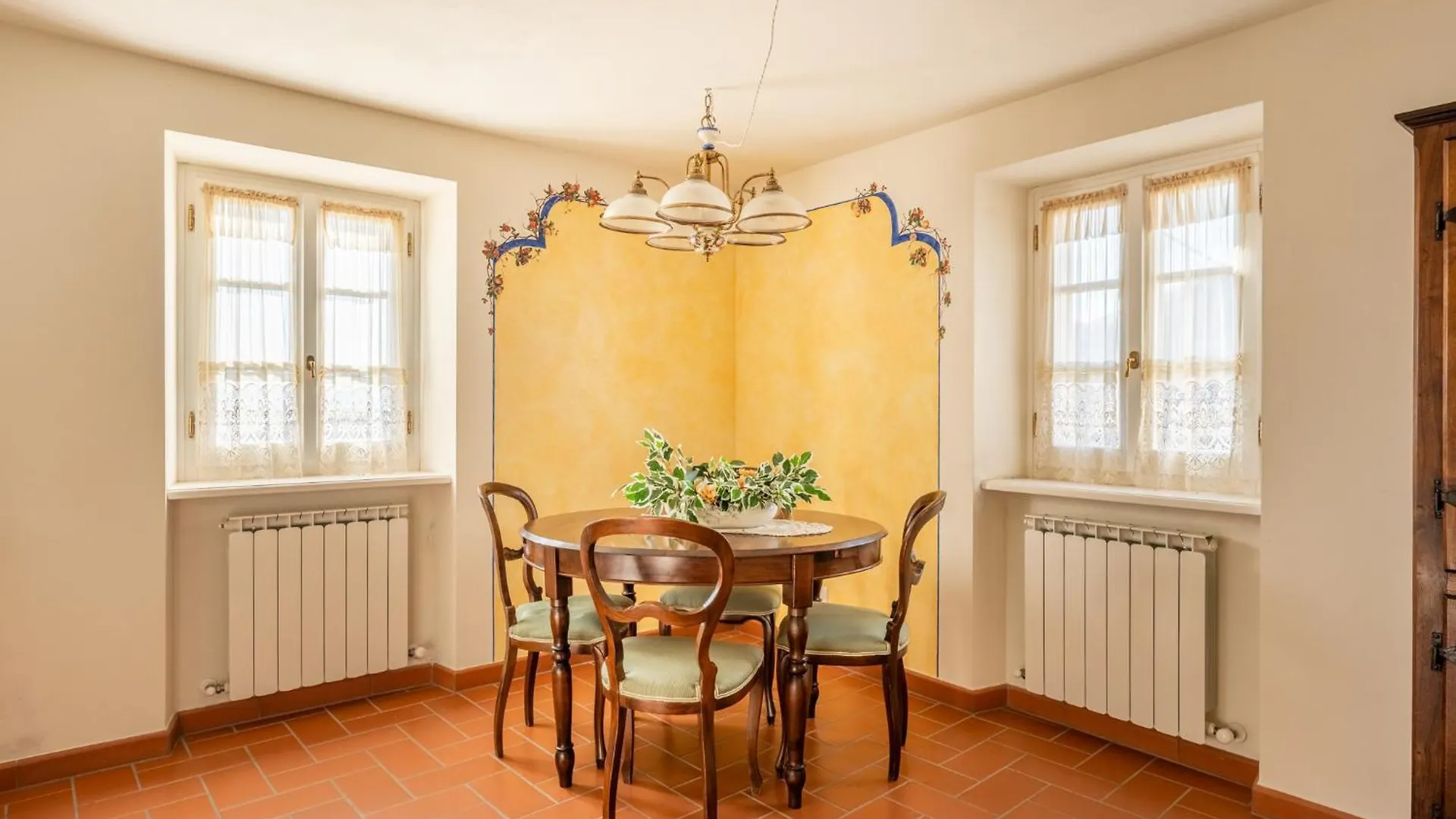 Farm stay Melograni 4 Villa Molazzana Italy